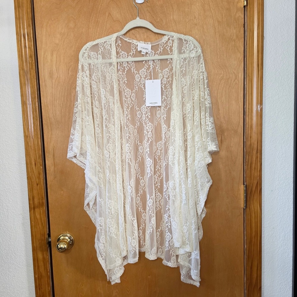 Ivory Floral Lace Kimono Cardigan Plus Size 3X Boho Coquette Ethereal NWT Wrap